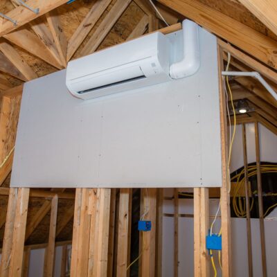 Mini-Split Installation Done Right: How Professional Contractors Protect Efficiency